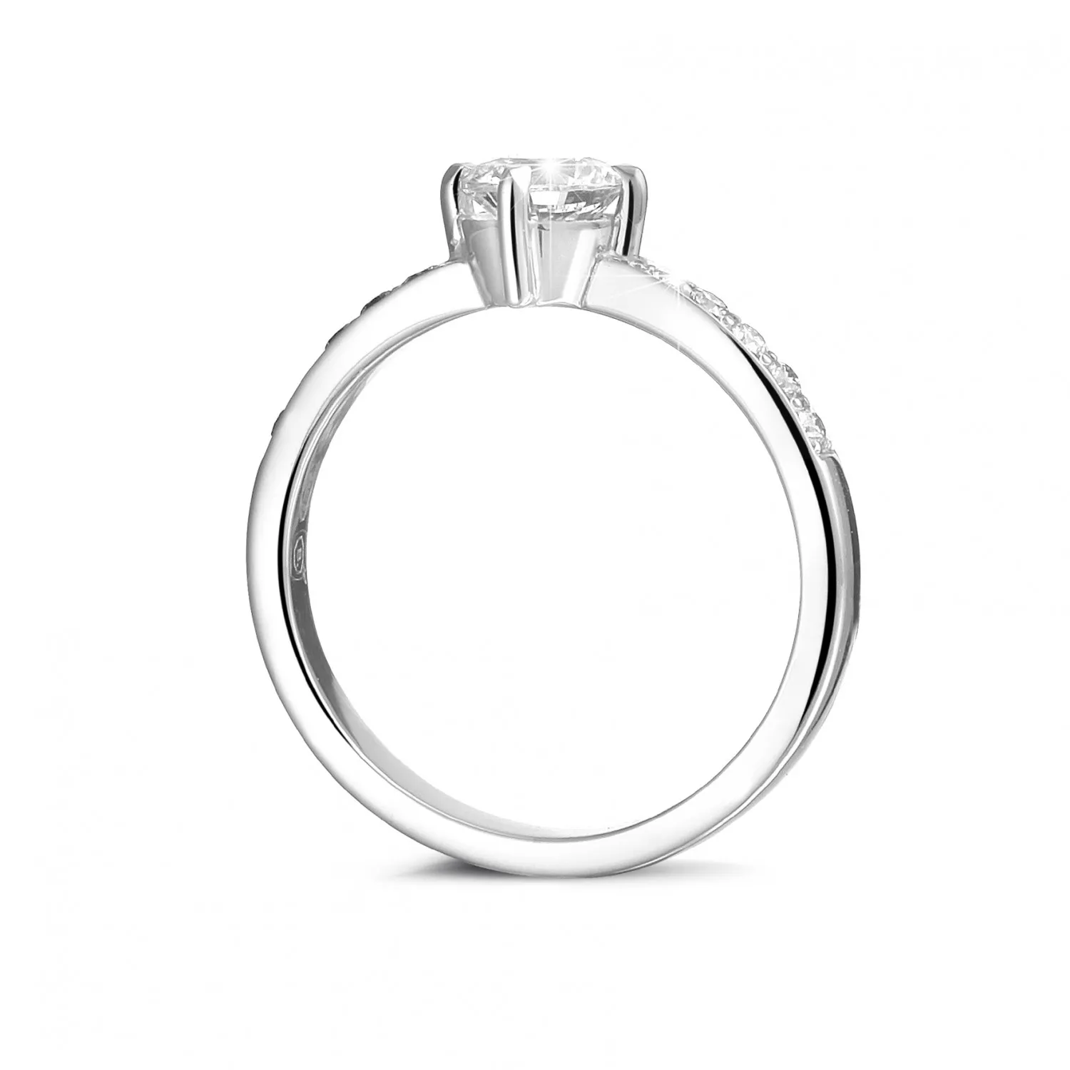 0.70 quilates anillo solitario diamante en platino con diamantes en los lados 