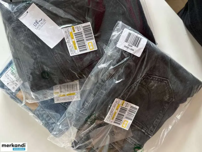 10,50 € por Pieza LTB Jeans, Stock Restante, Stock Restante Ropa al por mayor