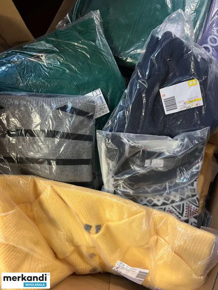 1.95 € Por unidad, Restos Textiles, Venta por correo, Venta al por mayor, STOCK RESTANTE, Compra de ropa palet, Moda mixta, muje