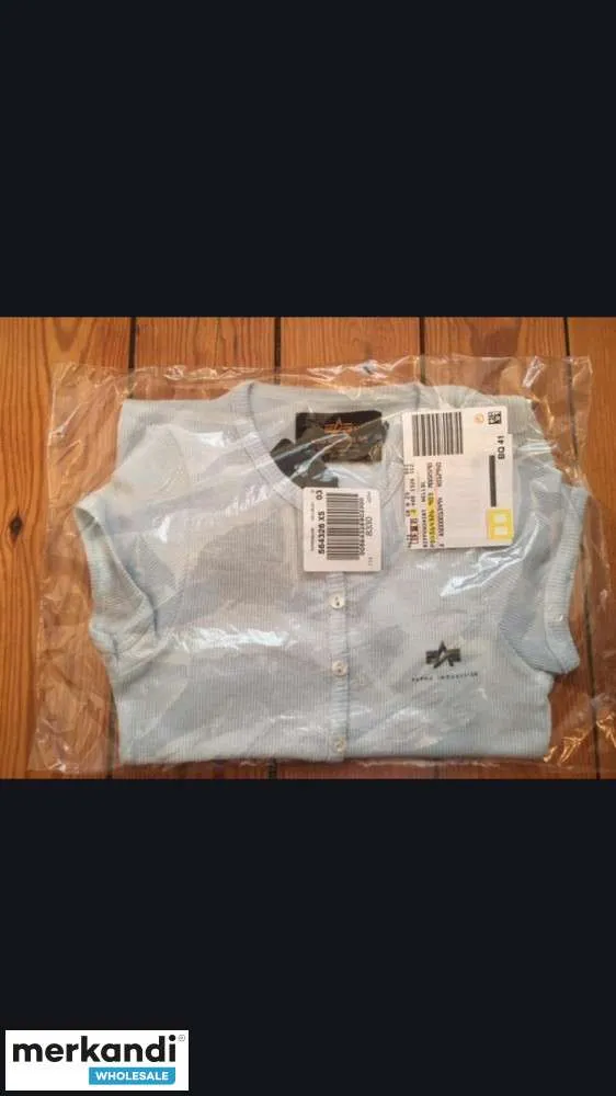 ALPHA INDUSTRIES MEZCLA DE ROPA POST 1500 PIEZAS SOLO ACEPTACIÓN TOTAL!