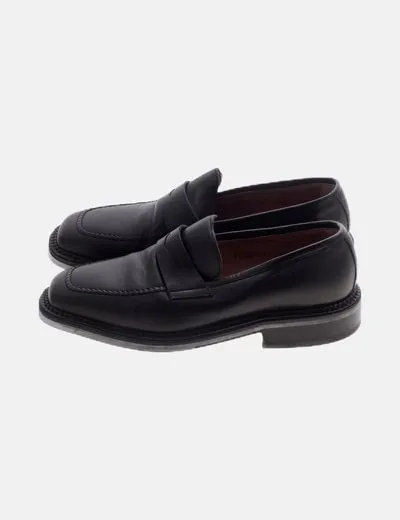 BAY Mocasín negro cuero