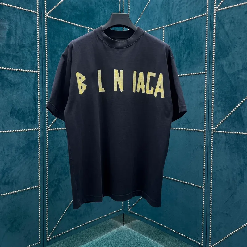 Camisetas para hombres Diseñador París sueltos de gran tamaño cómodos patrones de letras de impresión Ropa de mujer de alta cali
