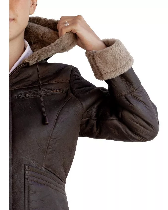 CAMPERA DE CUERO DE OVEJA DE MUJER  MODELO: 106 NAPA.B