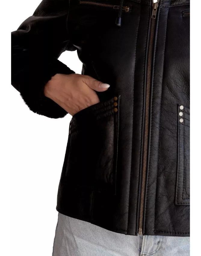 CAMPERA DE CUERO DE OVEJA DE MUJER SUELA  MODELO: 106 NAPA