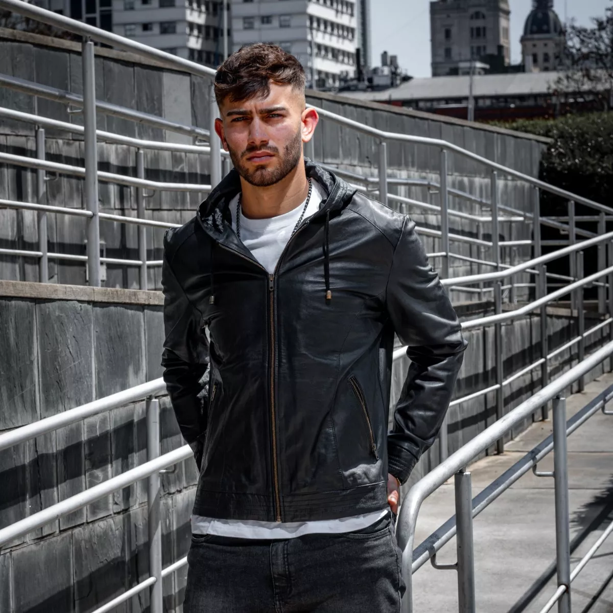 Campera De Cuero Vacuno 100% Legitimo De Hombre Con Capucha 