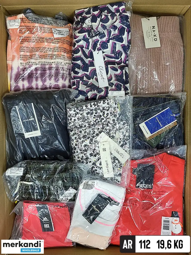 Categoría A: ropa nueva con una etiqueta, originalmente empaquetada. Mezcla de hombre y mujer
