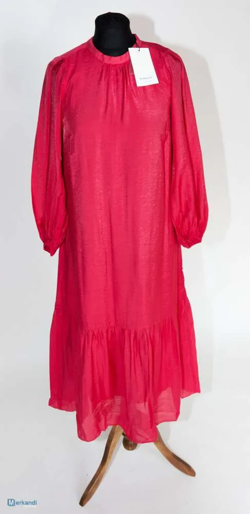 Colección exclusiva de moda para mujer de Inwear: paquete a granel de 30 piezas disponibles