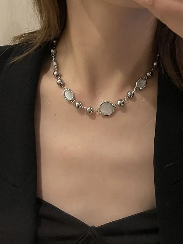 Collar de cuentas de decoración de gemas de imitación grunge