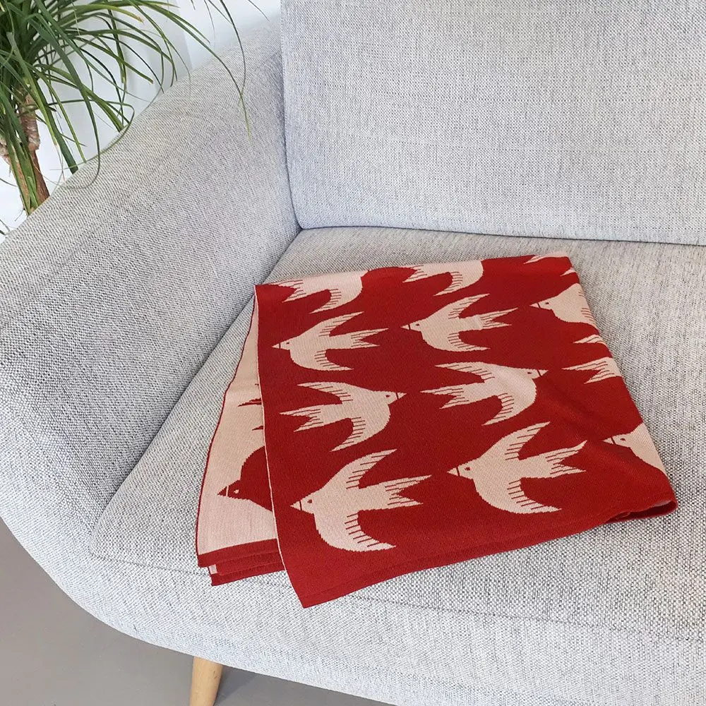 Manta para bebé con diseño golondrinas