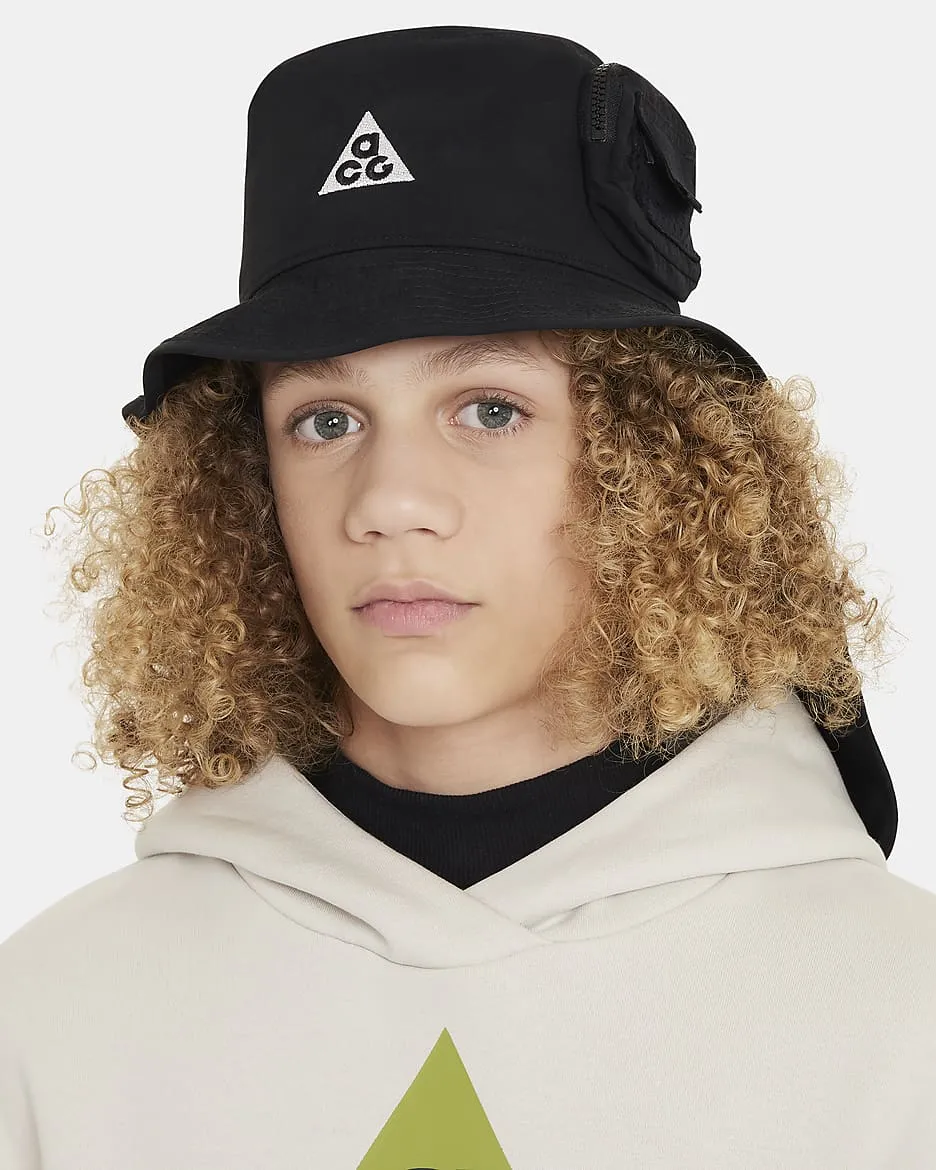 Nike ACG Apex