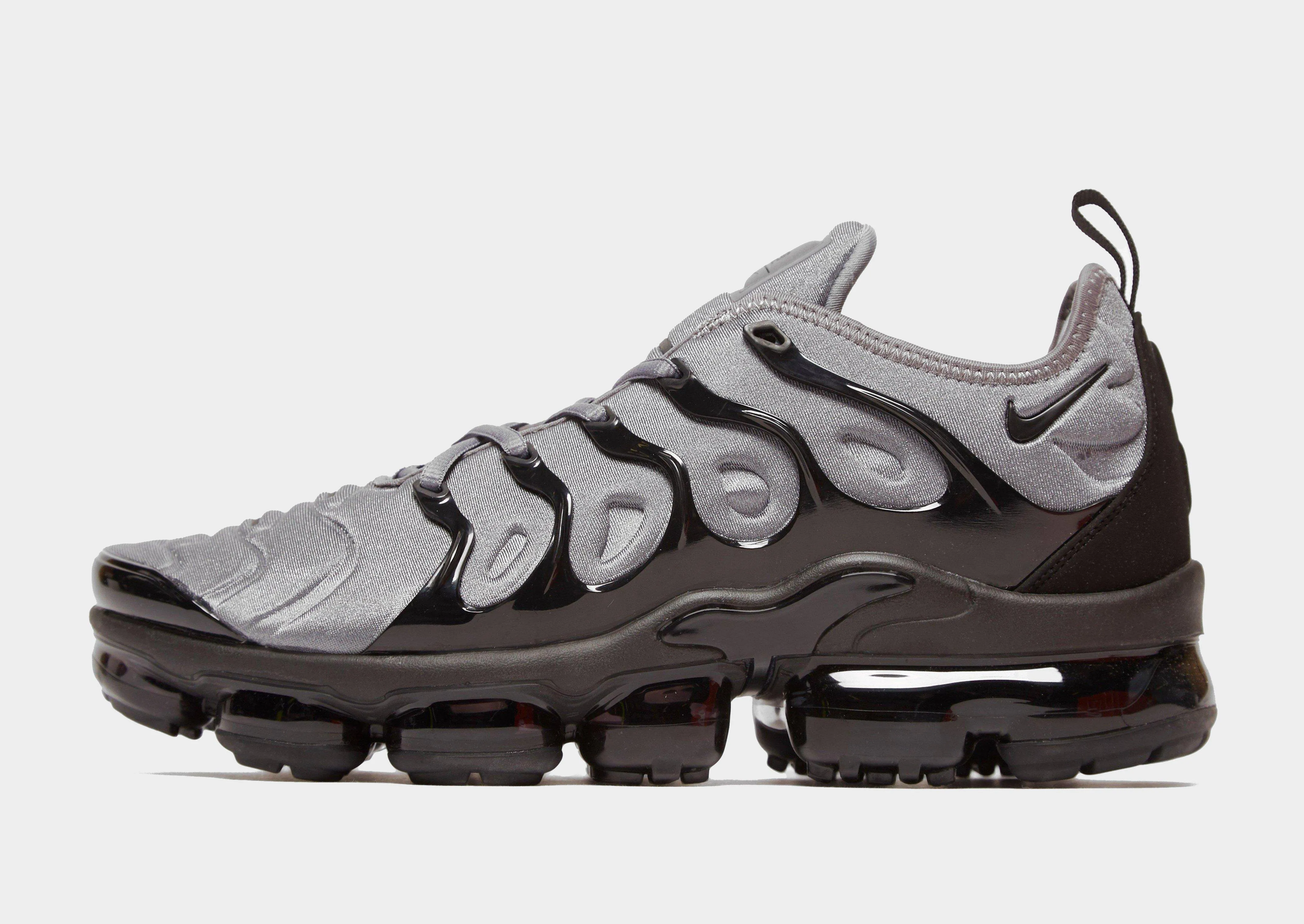 Nike Air VaporMax Plus