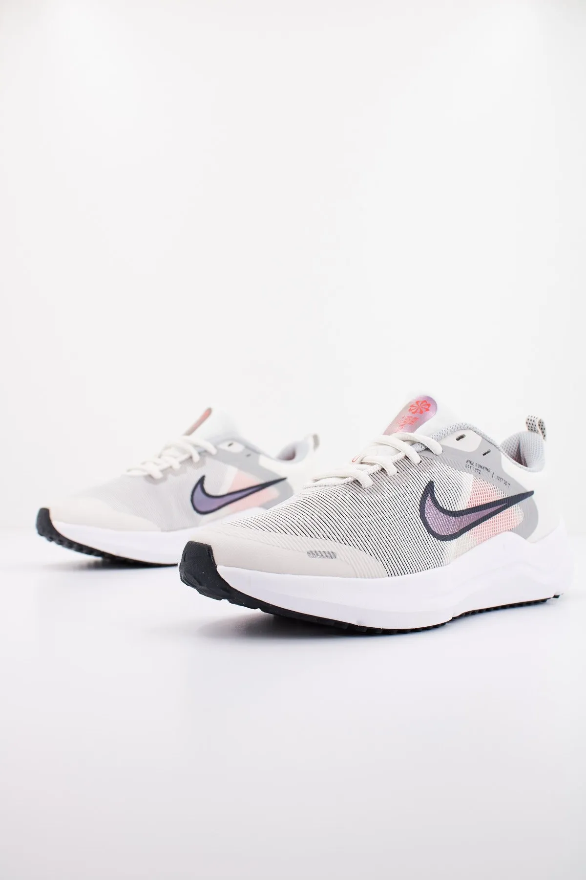 NIKE DOWNSHIFTER 12 BIG KIDS