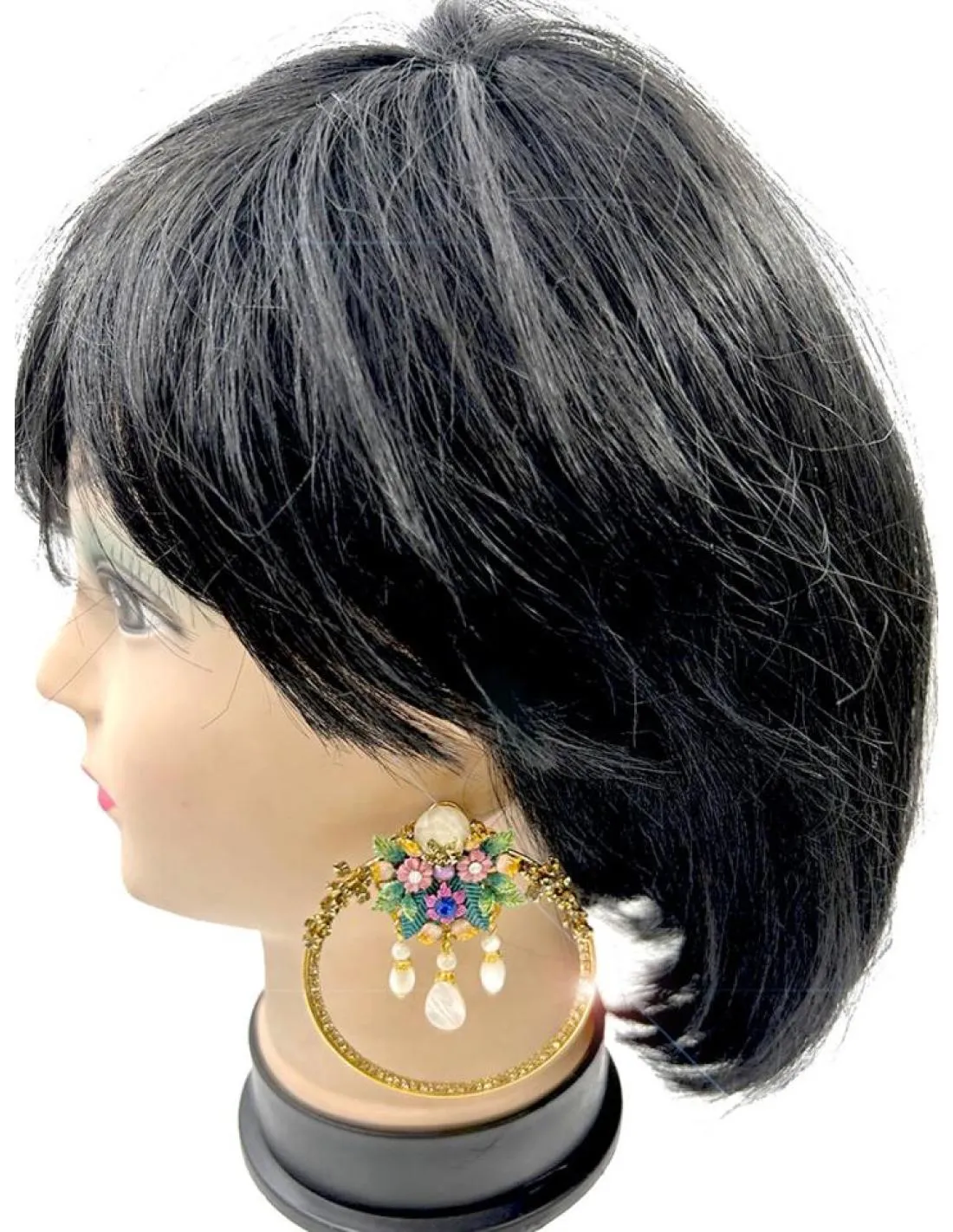 PENDIENTES DE INVITADA ESPECTACULARES AROS GRANDES CON DECORACION FLORAL