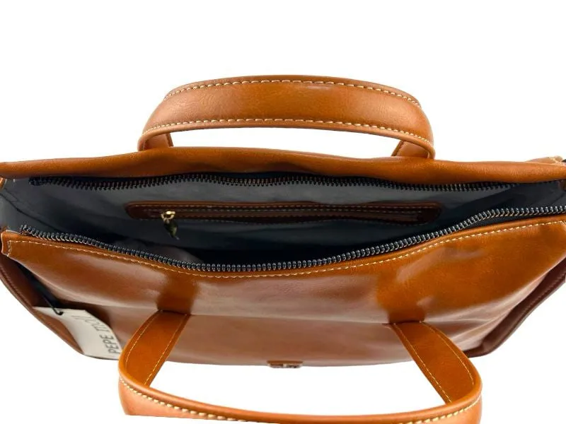 Pepe Moll | Bolso vegano de mano o colgar ligero avellana Savoy