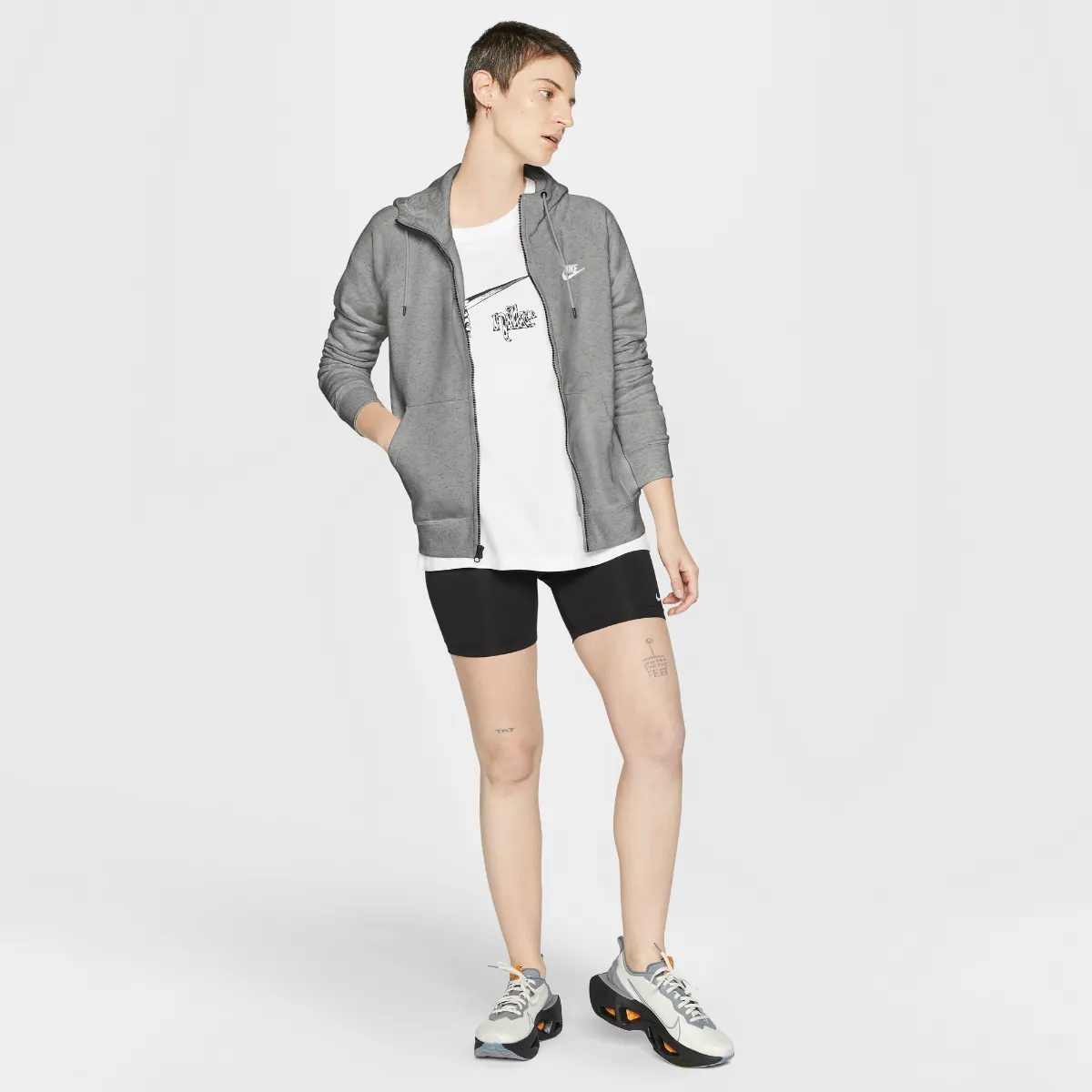 Polerón Mujer Nike Sportswear Essential Gris