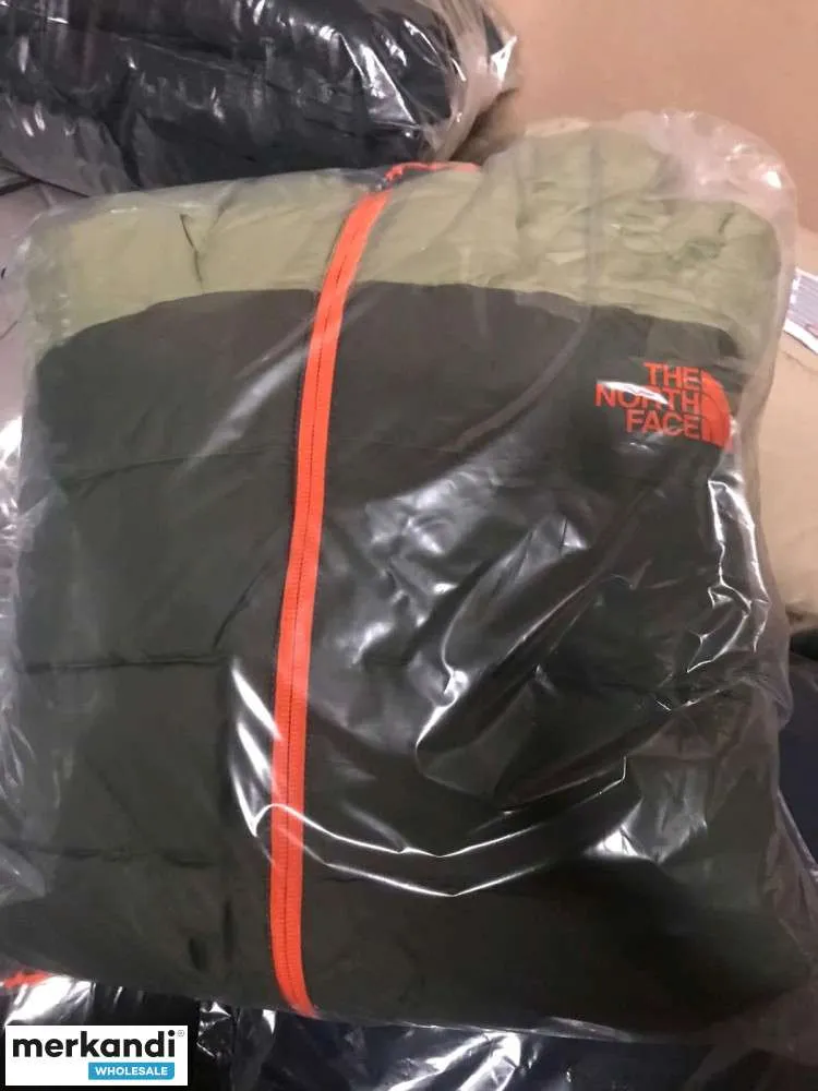 Ropa de marca Devoluciones por correo Mezcla de existencias restantes RopaChaquetas
