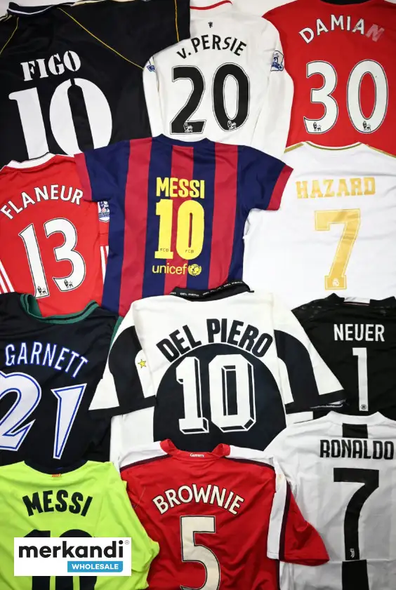 Ropa deportiva usada, camisetas de fútbol deportivas al peso.
