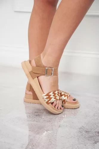SANDALIAS DE MUJER BAJA FAJA TRENZADA MODA SUELA ART410