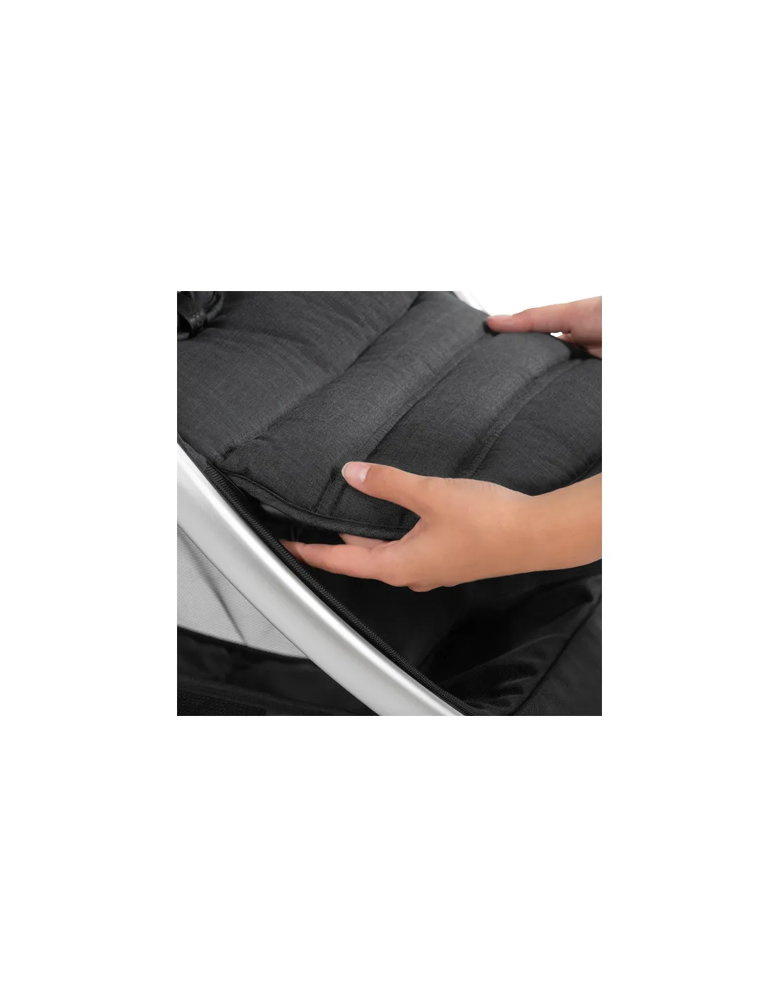 Silla de paseo Uptown negra de Hauck elegante todoterreno