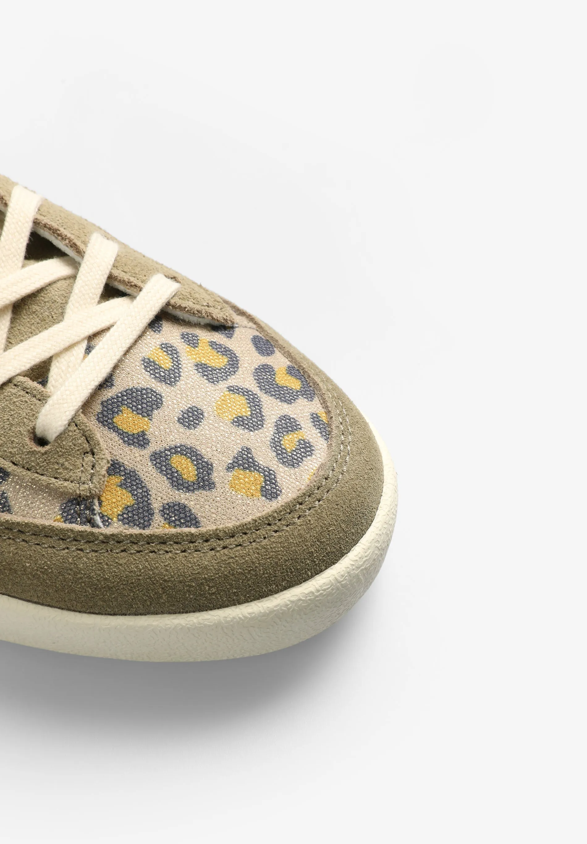 SNEAKERA BAJAS CALAVERA ANIMAL PRINT
