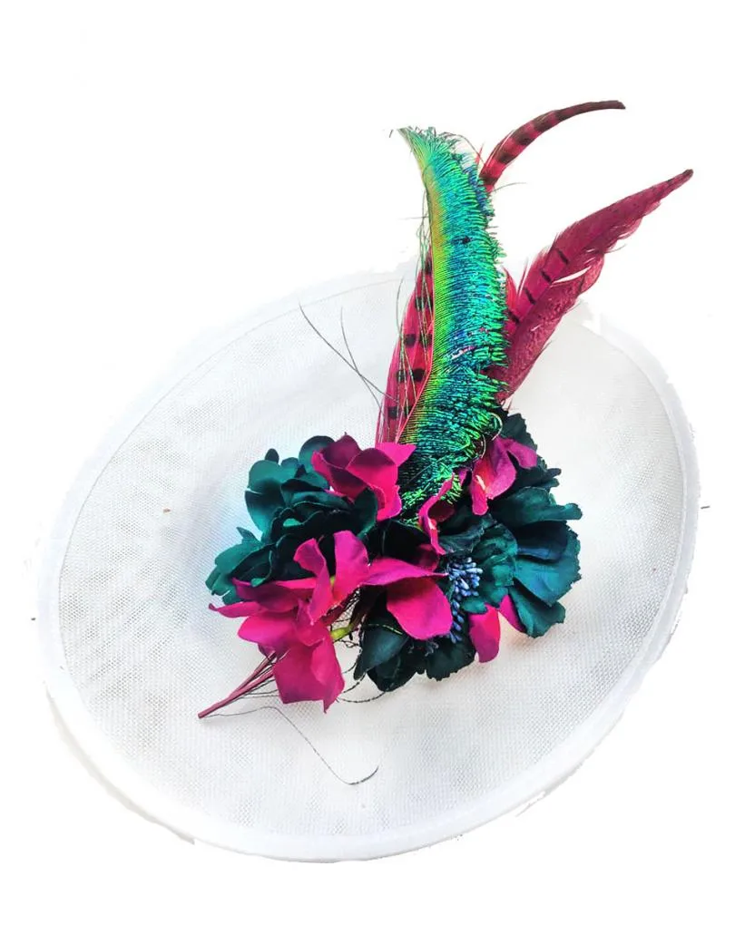 TOCADOS BODA VERDES Y BUGAMBILIAS CON PLUMAS DE FAISAN