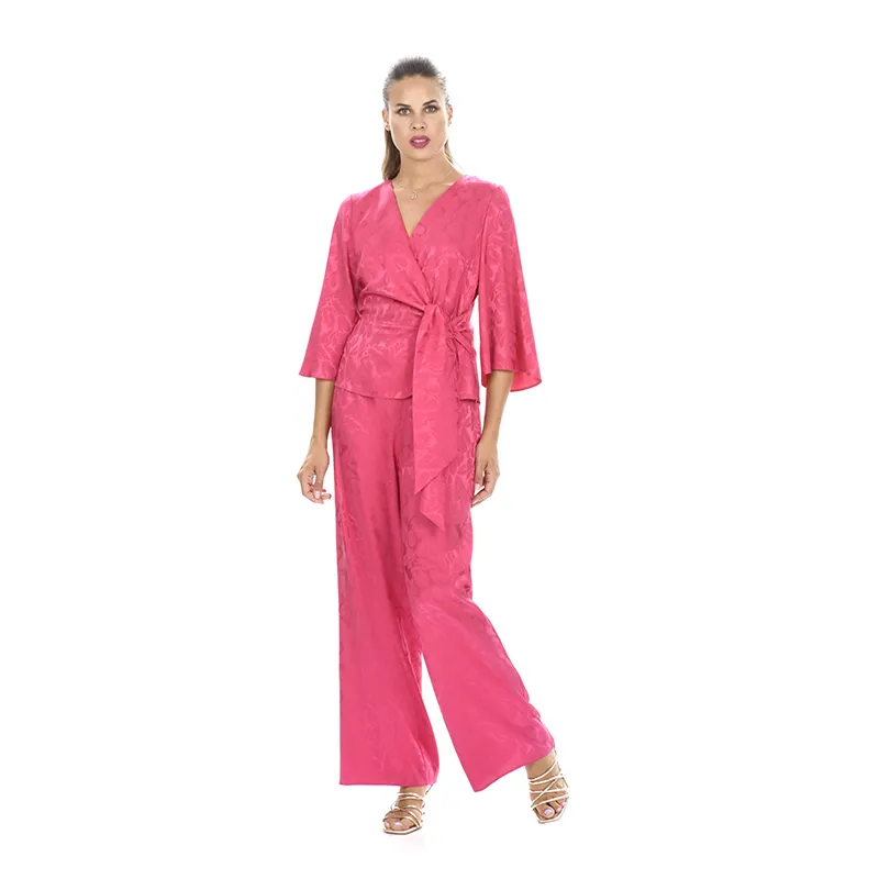 Traje de pantalón para boda o comunión