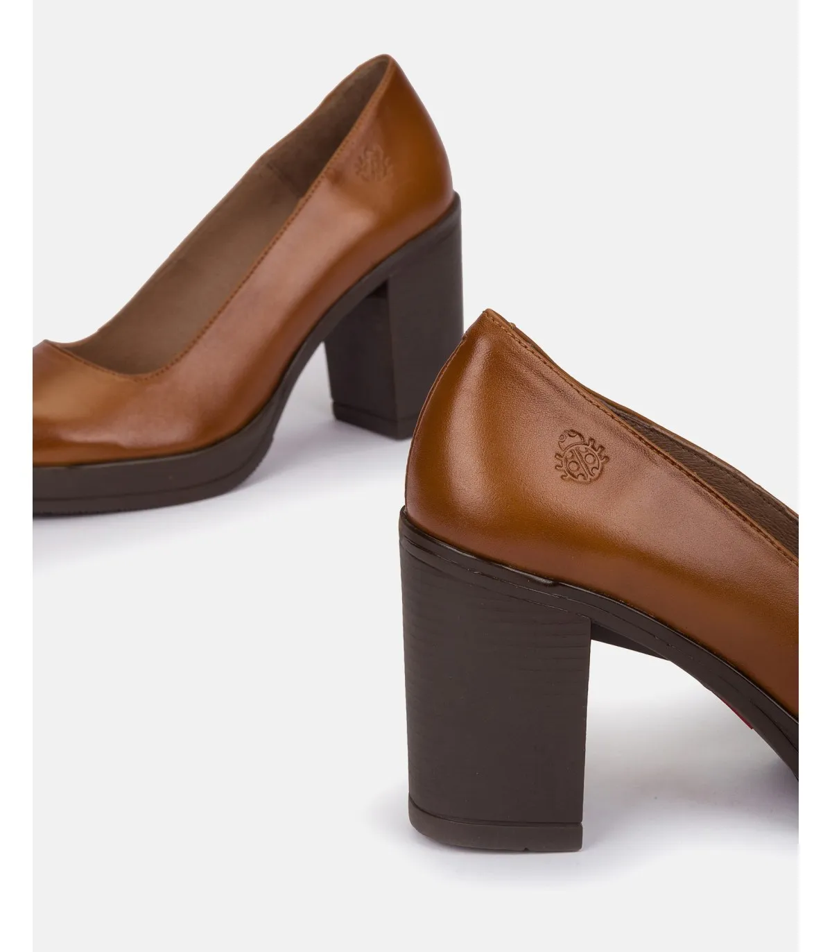 ZAPATO DE TACóN PILSEN007 CUERO