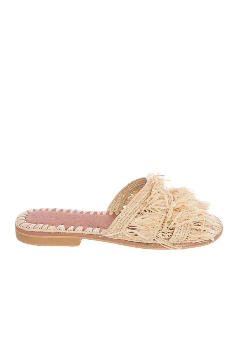 ZAPATOS COLOR BEIGE  AVALIANI