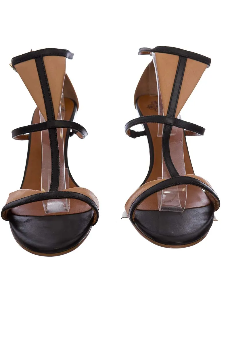 ZAPATOS COLOR BEIGE  VéLEZ
