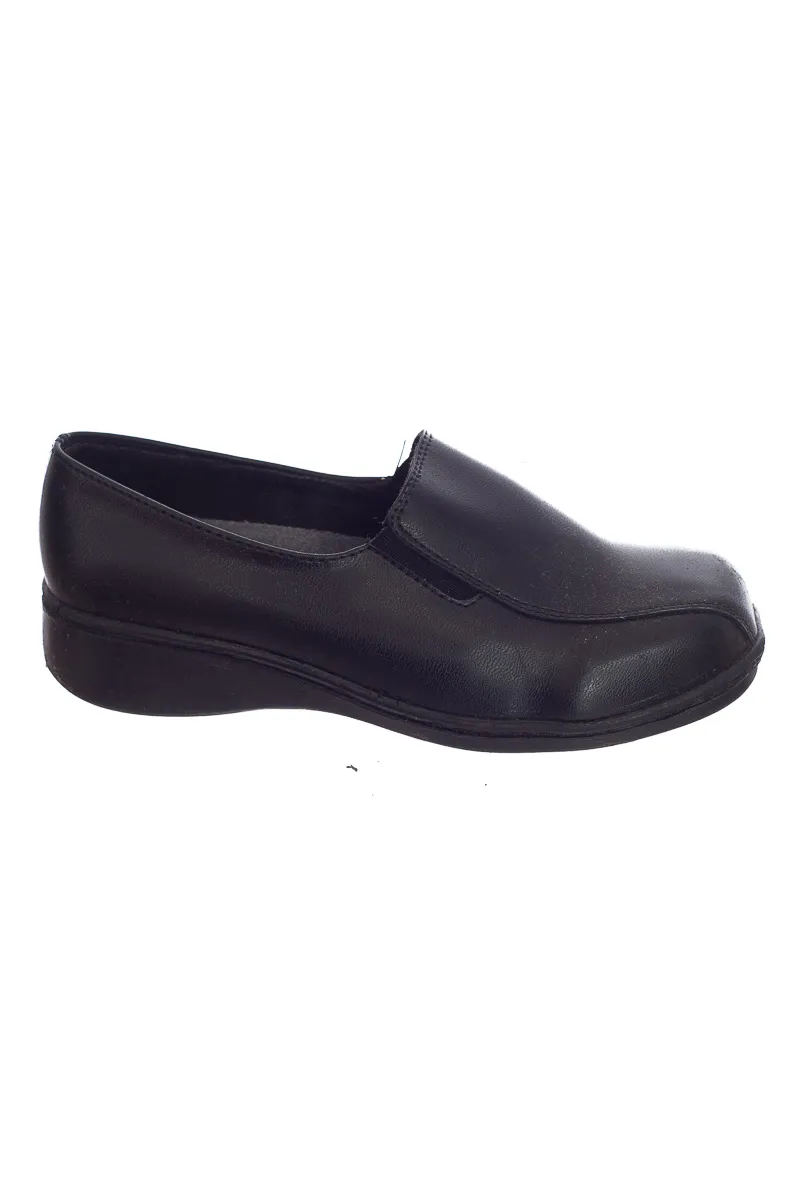 ZAPATOS COLOR NEGRO  CLOSEANDO