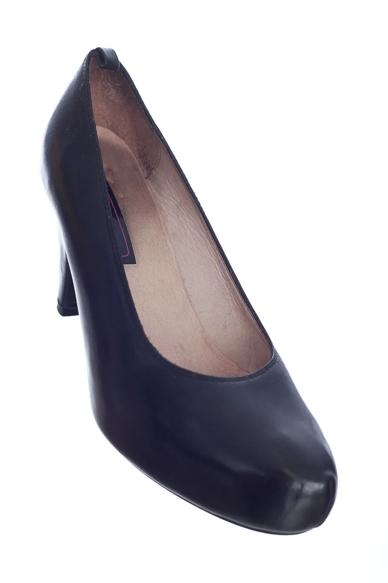 ZAPATOS COLOR NEGRO  TIZANO