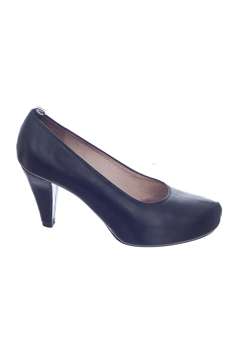 ZAPATOS COLOR NEGRO  TIZANO