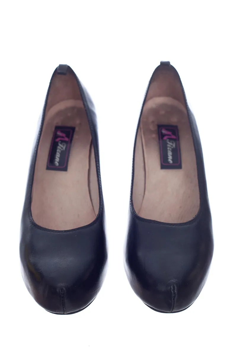 ZAPATOS COLOR NEGRO  TIZANO