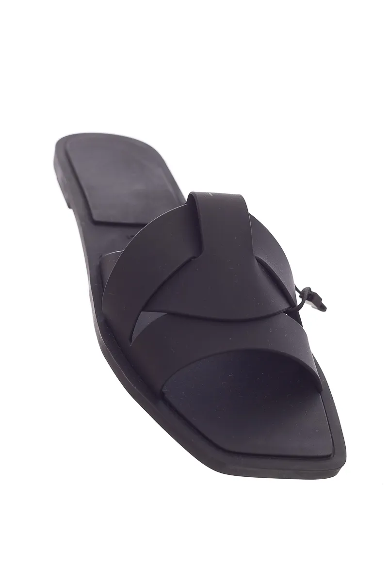 ZAPATOS COLOR NEGRO  ZARA
