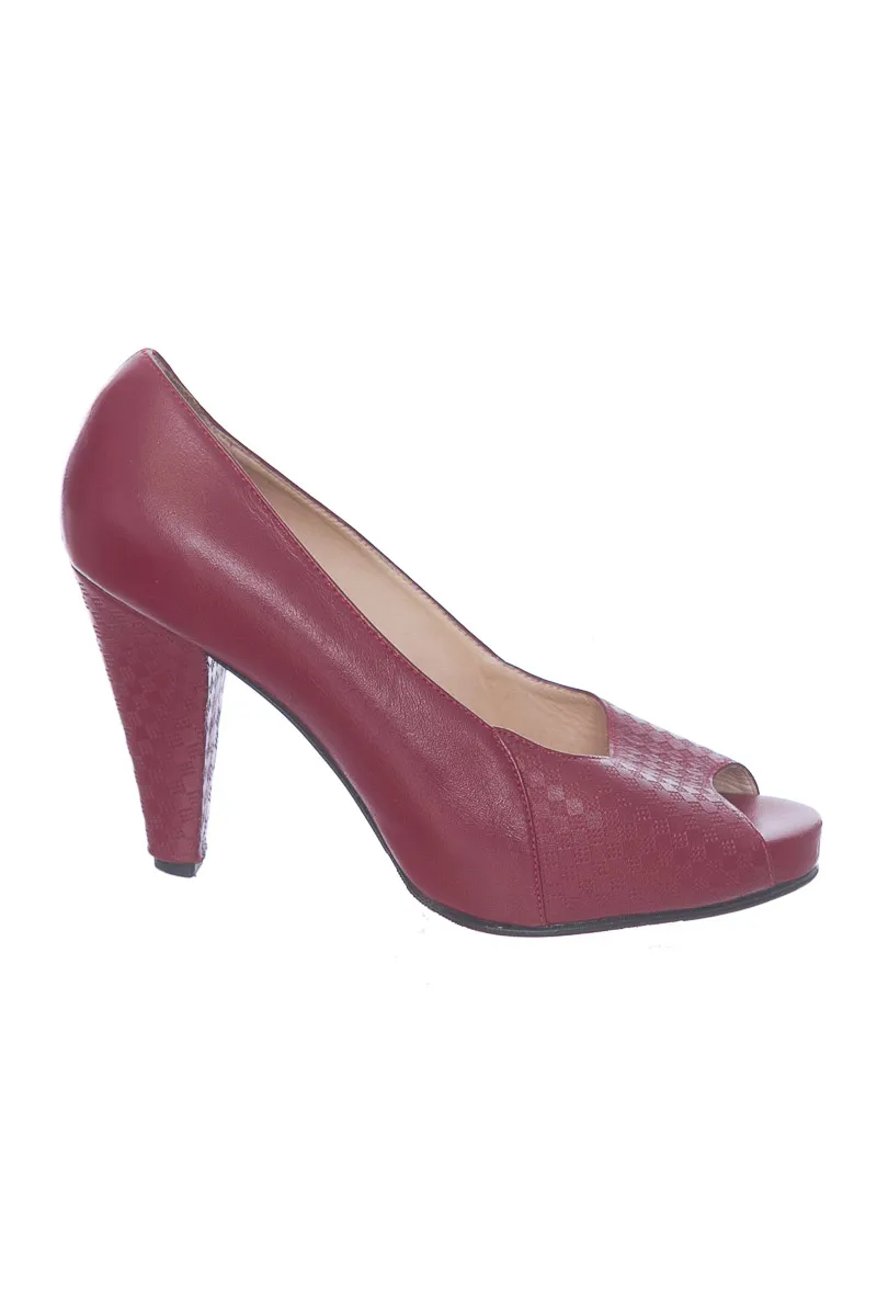 ZAPATOS COLOR VINOTINTO  CALZADO FRIDA