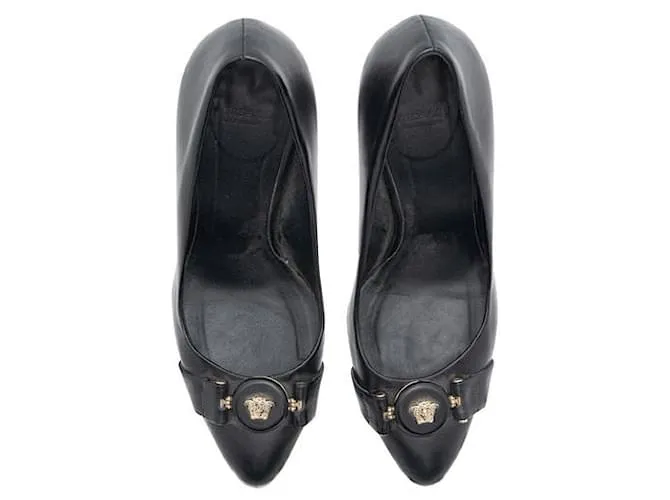 Zapatos de tacón negros de Versace 