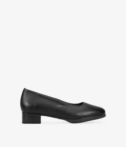 Zapatos de tacón rojos en piel